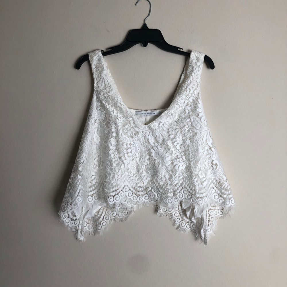 Winston Lace Open Back Top - Picture 2 of 13